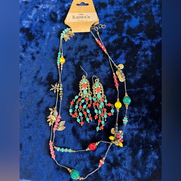 Boho style necklace and earrings. - Picture 3 of 6